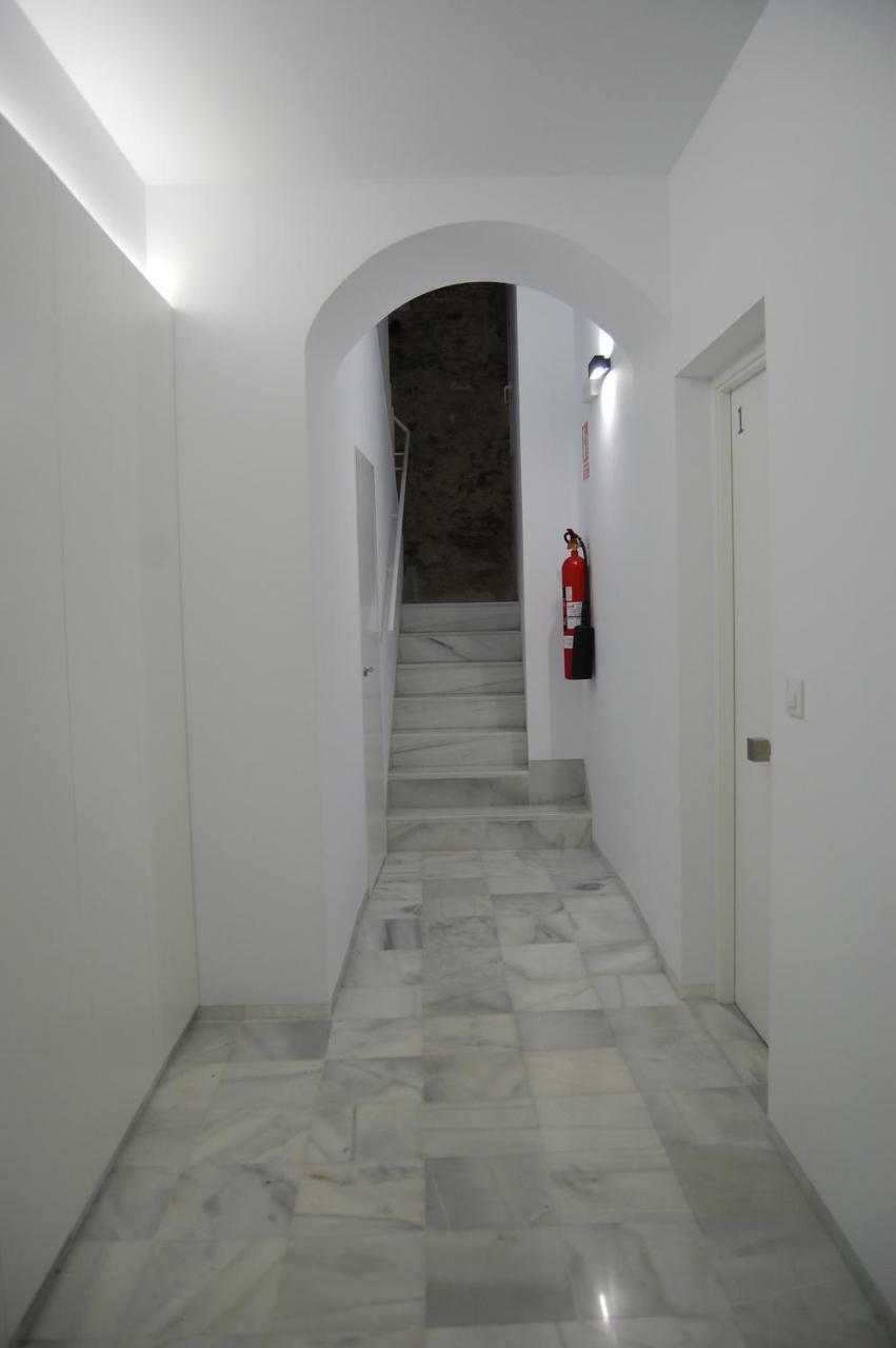 Apartament Guesting Basilica Jerez de la Frontera Zewnętrze zdjęcie
